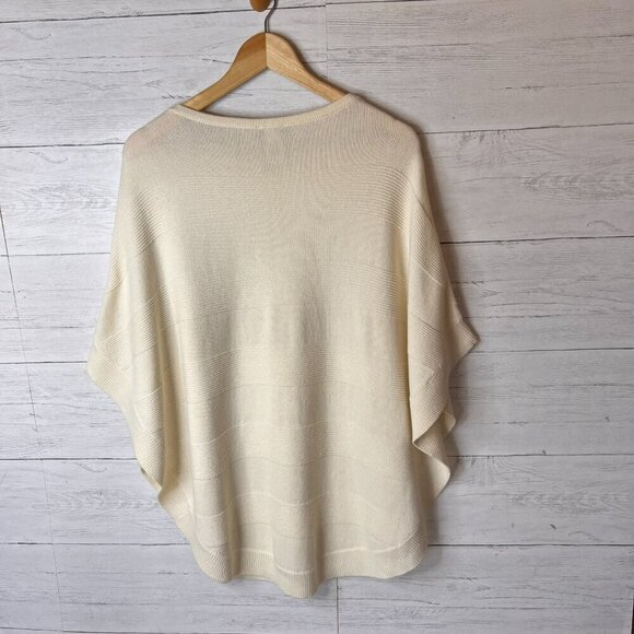Talbots Sweater Womens Size Small Ivory Poncho Nautical Buttons Cape Lambs Wool - Picture 13 of 16